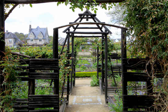 jardín del prieuré quimper