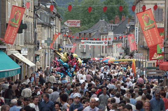 festival-de-la-fresa-beaulieu-sur-dordogne
