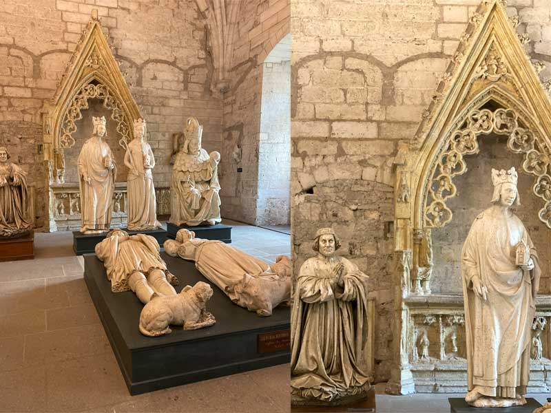 Estatuas de santos en el Palacio de los Papas, Aviñón