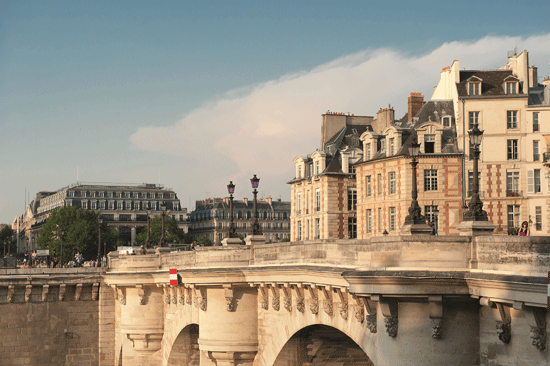 budget-stay-in-paris